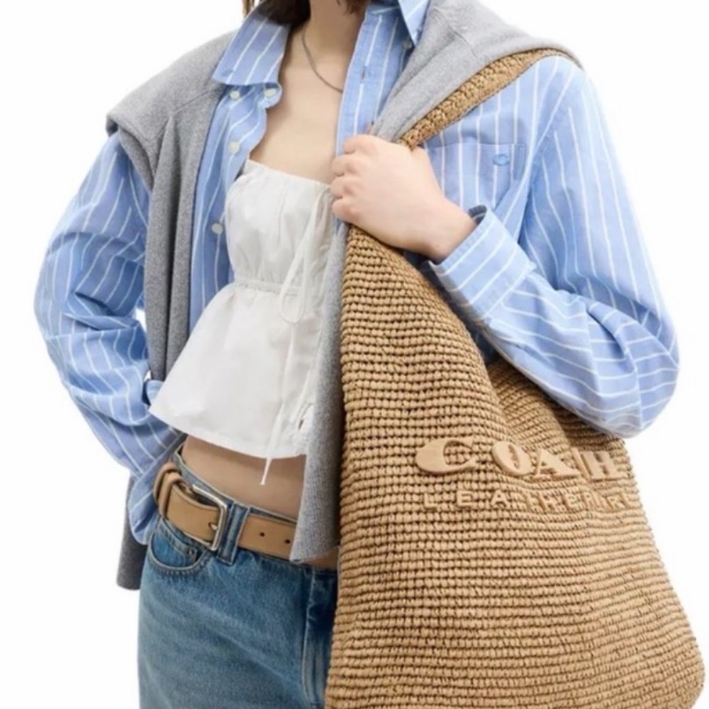 Coach Brooklyn 39 Straw Shoulder Bag - Picture 5 of 8